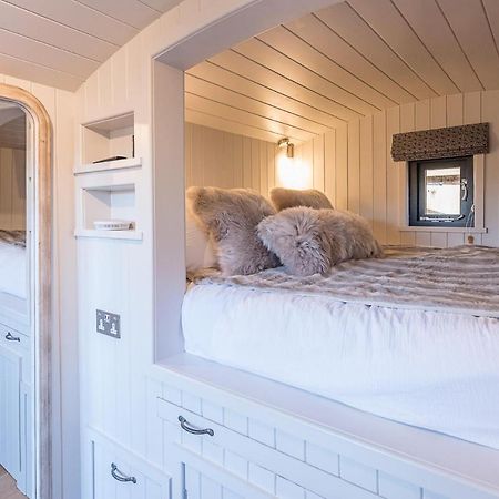 Bo Peep Shepherds Hut, Thorpeness Леистон Экстерьер фото